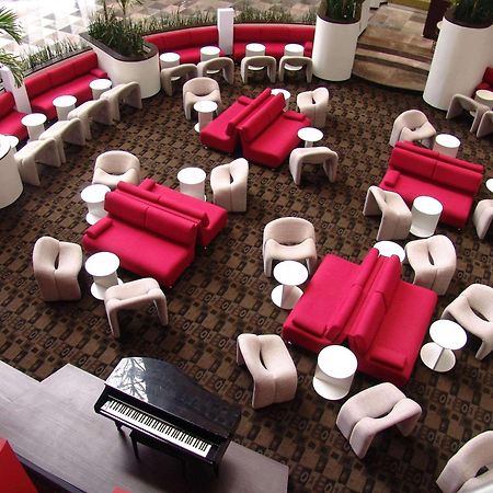 Radisson Paraiso Hotel Mexico-stad Buitenkant foto The lobby of the hotel